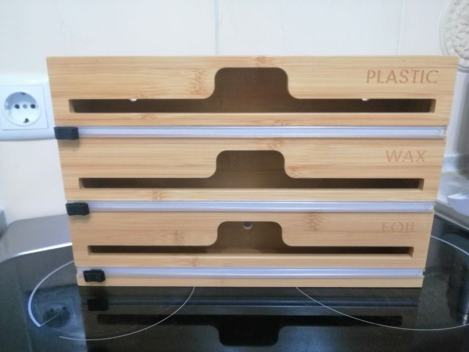 Диспенсер три в одном