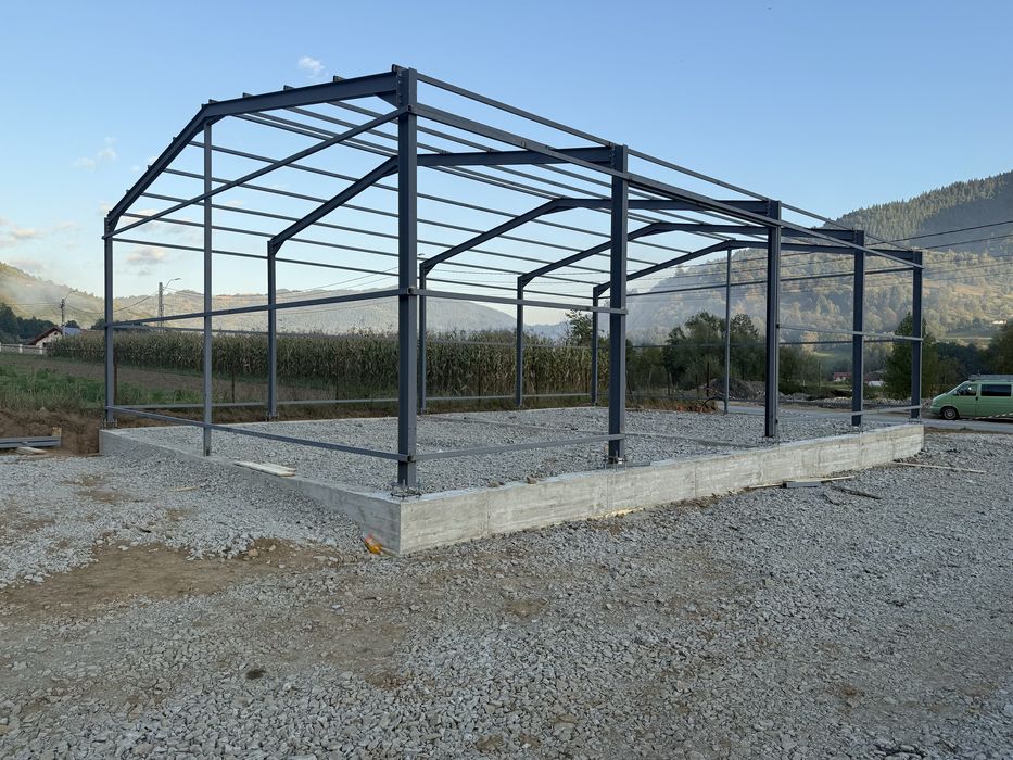 Vand hale structuri metalice