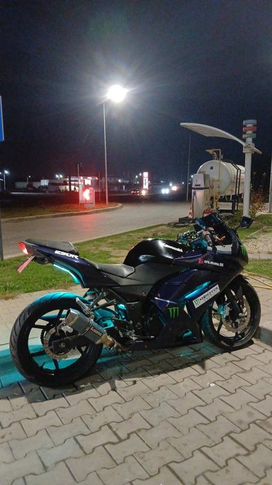 Kawasaki ninja 250R A2