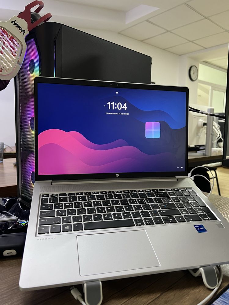 HP ProBook i7  16/512