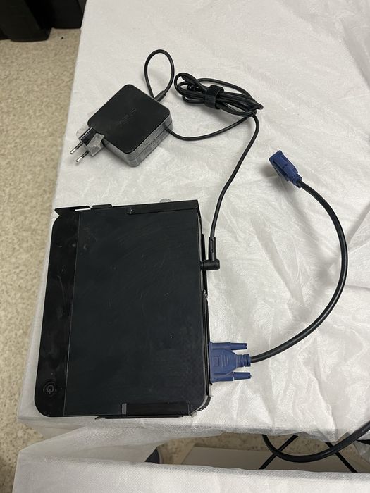 Продам мини пк с креплением под монитор