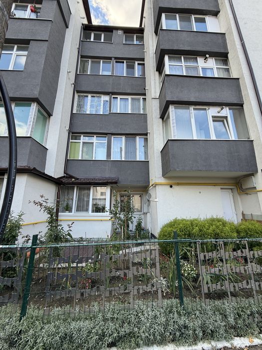 Închiriez garsonieră zona Selgros, INFOEL, Liceul cu Program Sportiv.