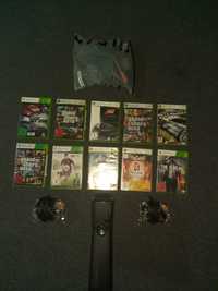 Xbox 360 - perfect funcțional +2 controlere