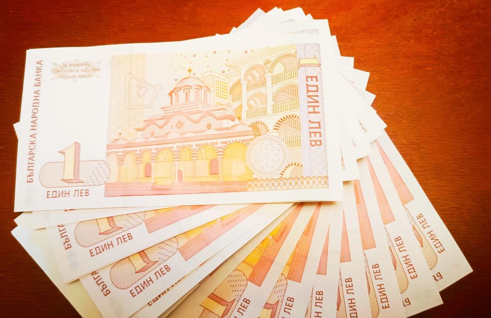 Сет от 100 бр. банкноти - 1 лев и 2 лева