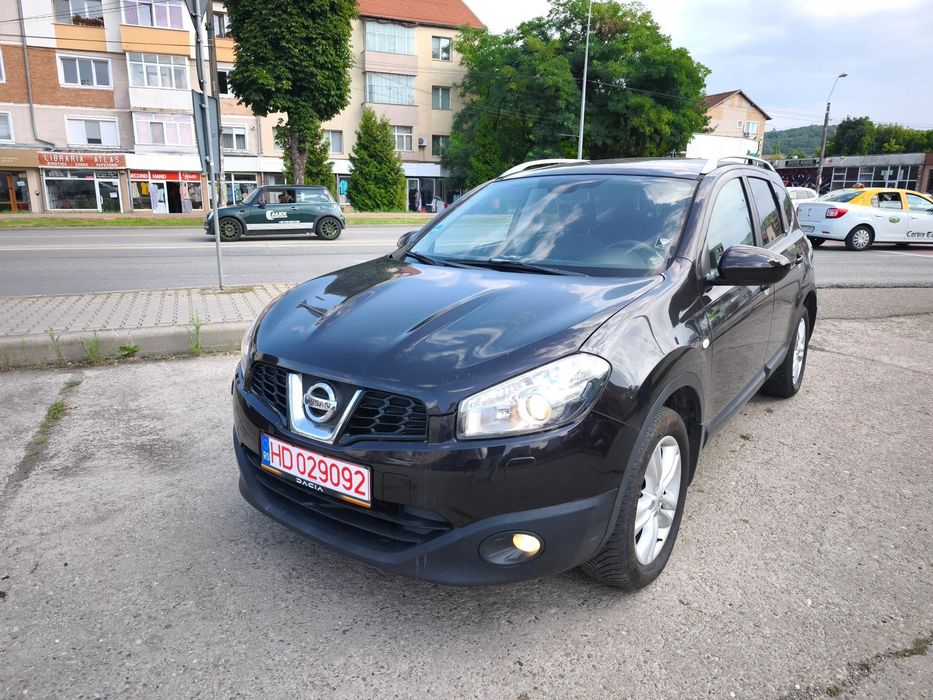 Nissan Qashqai+2