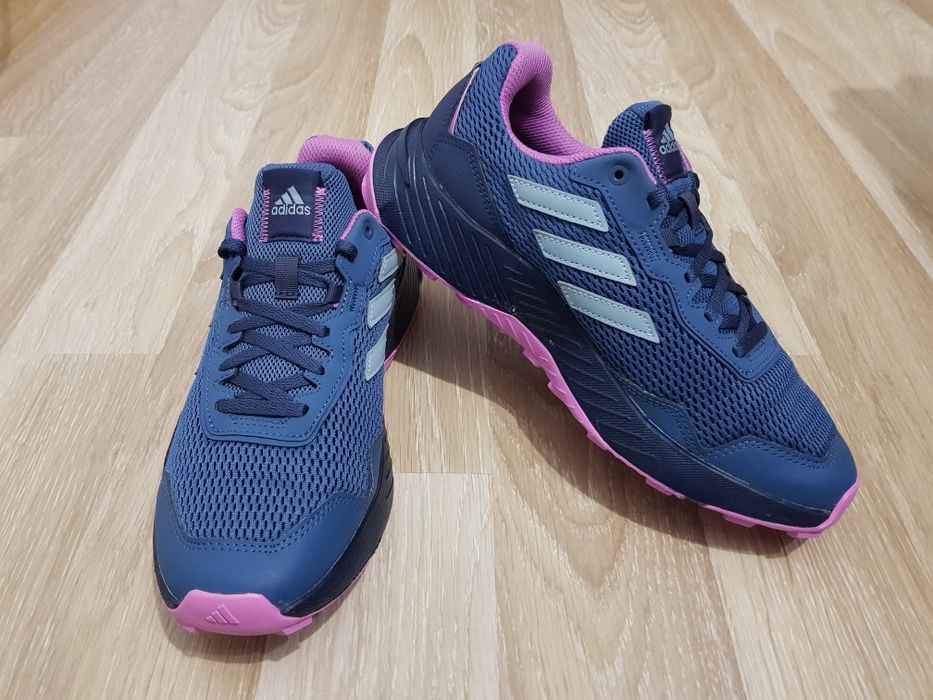 Adidasi Adidas marimea 40 nike force boost