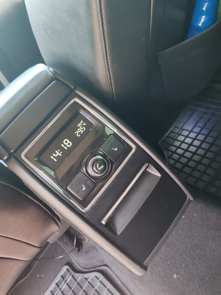 Skoda Superb 2011