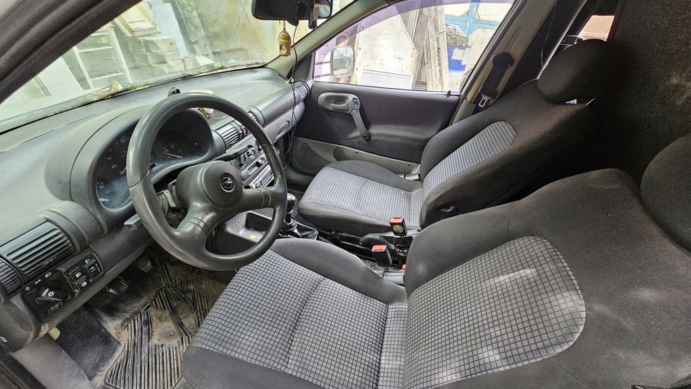 Opel combo                                .