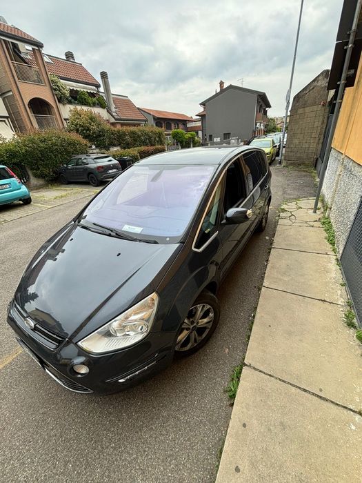 Vand Ford S Max 2012