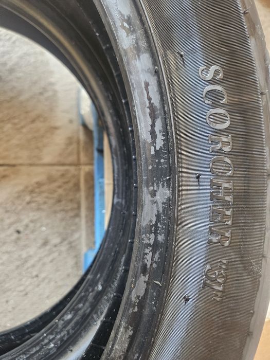 Vând set cauciucuri harley davidson sportster