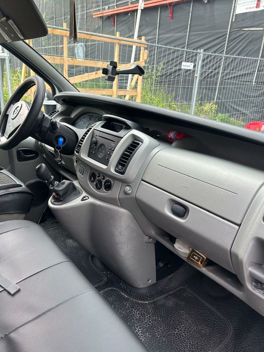 Duba Opel vivaro