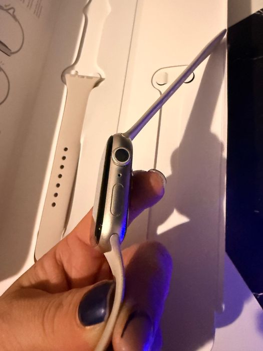 Vând ceas cu n stare foarte bună