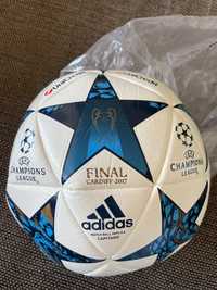 Minge Fotbal Adidas - UEFA Champions League (Finala Cardif 17) Replica