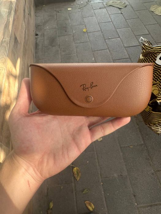 Rayban meta sotiladi srochni