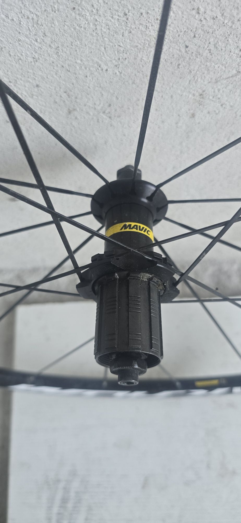 Шосейни капли Mavic Aksium Elite UST