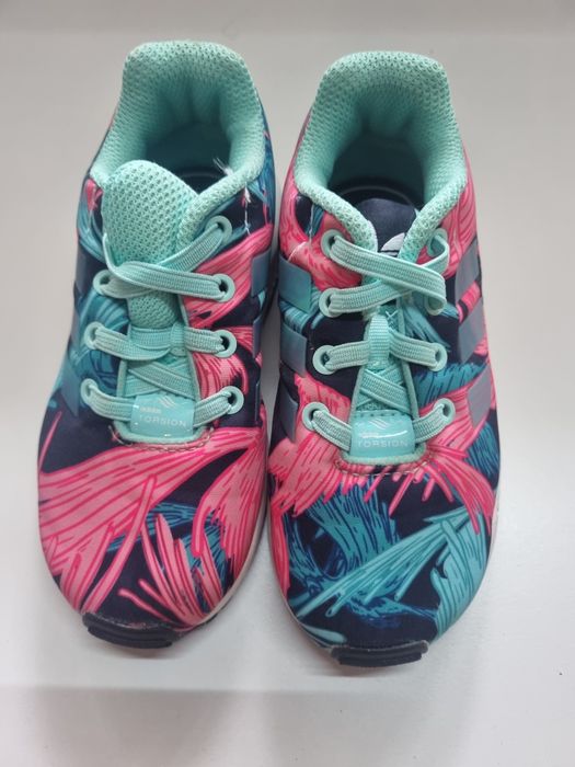 Adidas  torsion nr 25