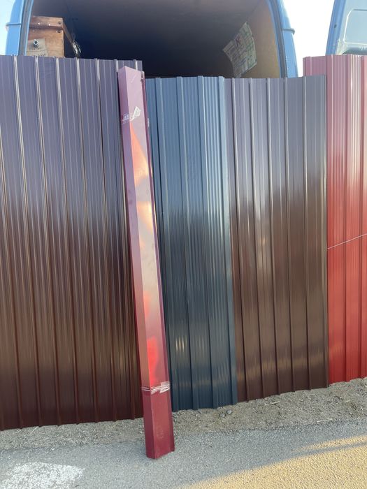 Tablă cutată colorată