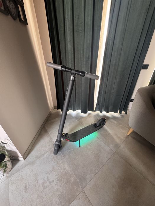 Trotineta electrica Segway Ninebot es2