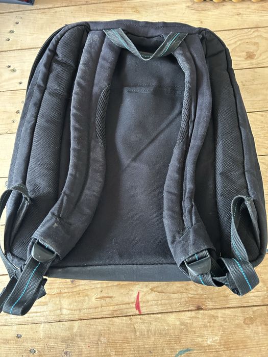 Продавам раница за лаптоп Samsonite – втора употреба