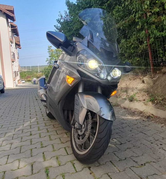 Kawasaki GTR 1400