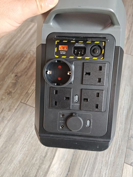 Акумолаторна солорна система EcoFlow delta 2