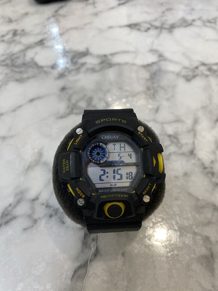 Часы Casio G-shock.