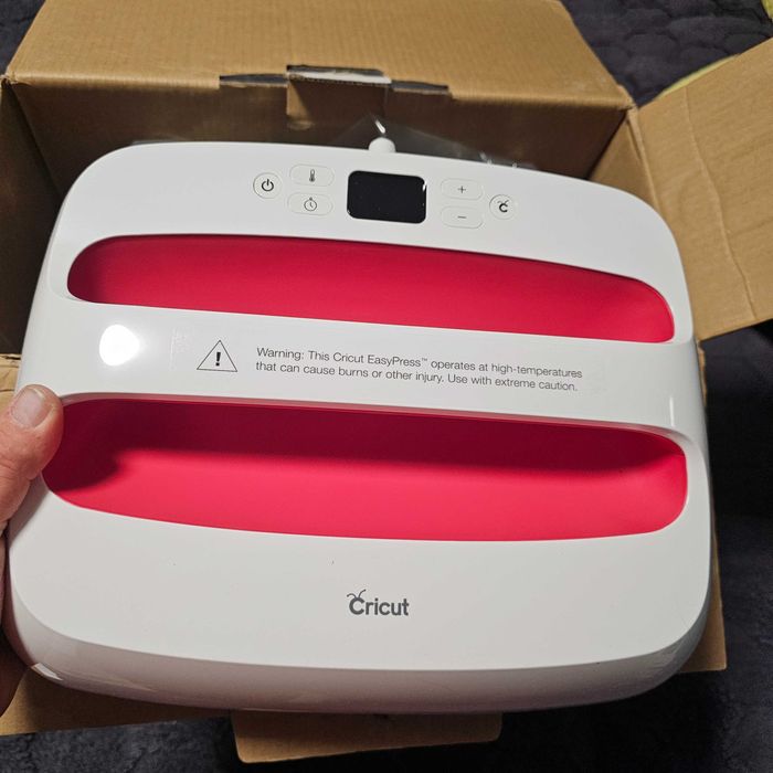 Термо преса Cricut EasyPres2