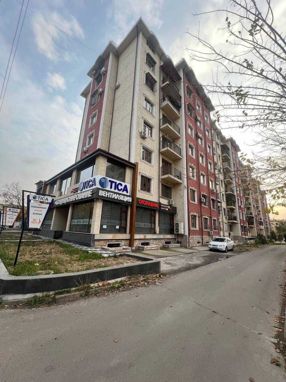 Продам или сдам в аренду цокольное пом.  Юнусабад 19 кв 8 ком. 190 кв