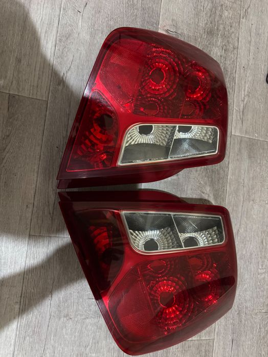 Tumanka, Fara Led, Orqa Stop Fara mafon