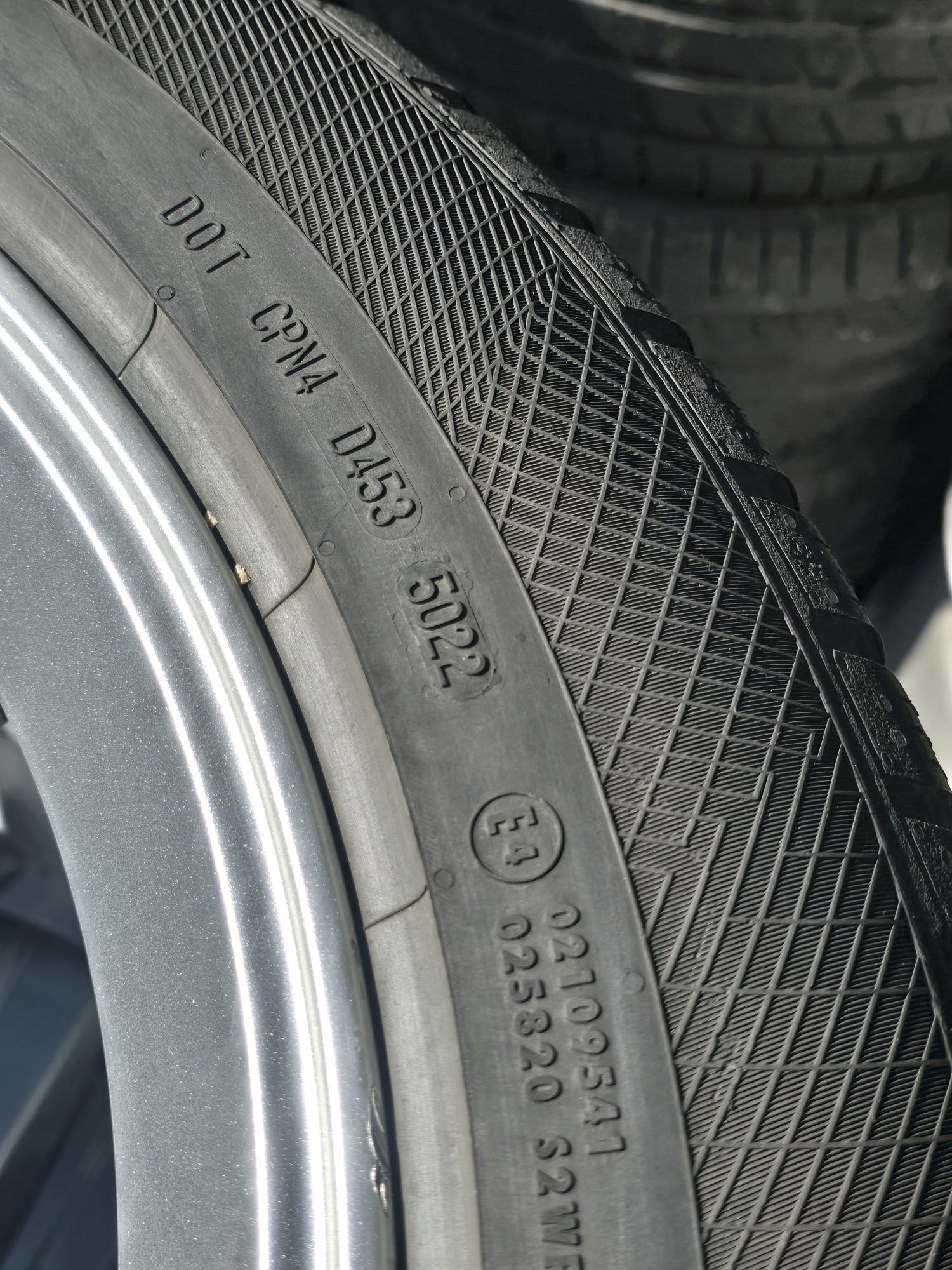 4 Броя 255/50/20 Continental 8,8mm 2022dot
