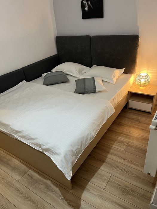 Se inchiriaza apartament 2 camere central Mamaia zona Iaki ,