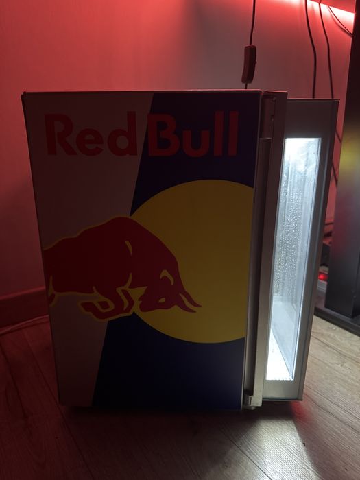 Ediție limitată Red Bull Mini Frigider cu Led Light