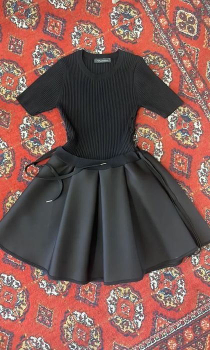 Платье мини на рост 160 в отличном состояний