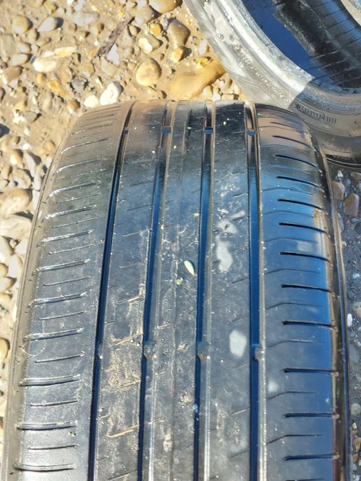 Vând 4 cauciucuri vara