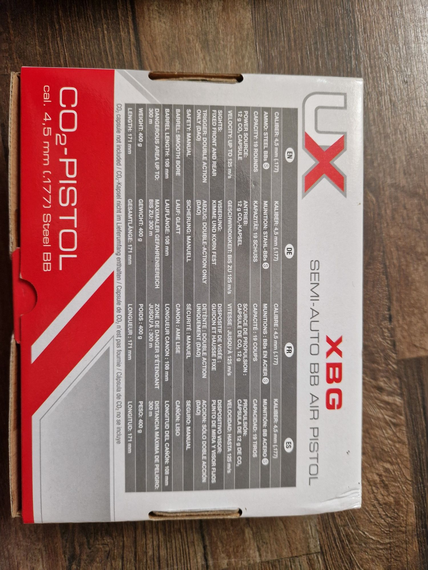 Продава се пневматичен пистолет Umarex UX XBG