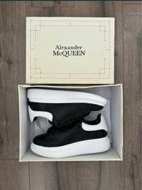 Adidasi Alexander McQueen Model Nou