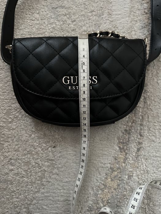 Borseta Guess model Melise
