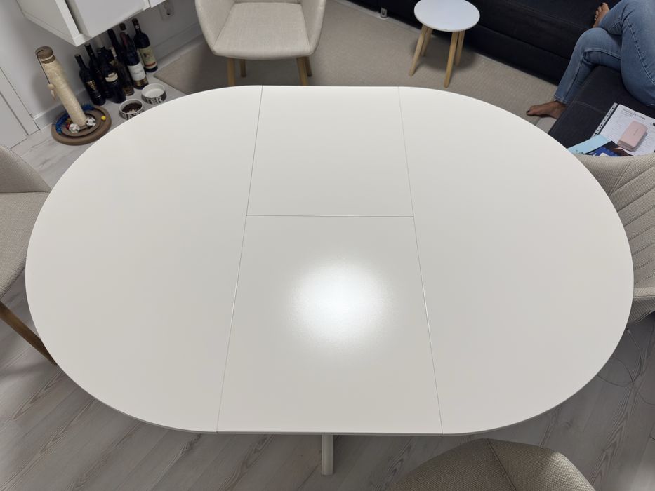 De vanzare masa Ikea + 4 scaune