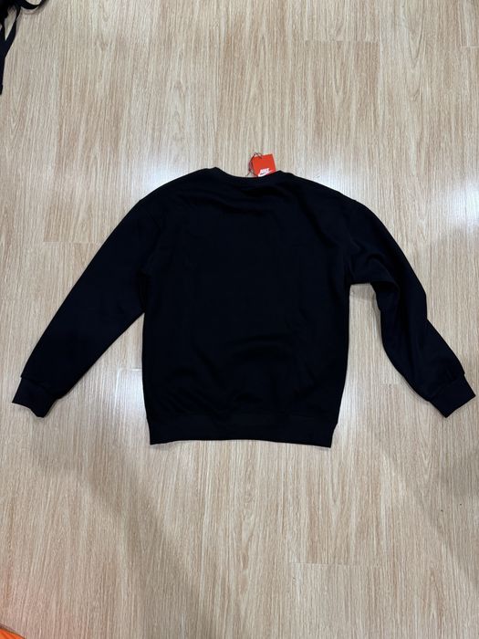 Nike блуза чисто нова