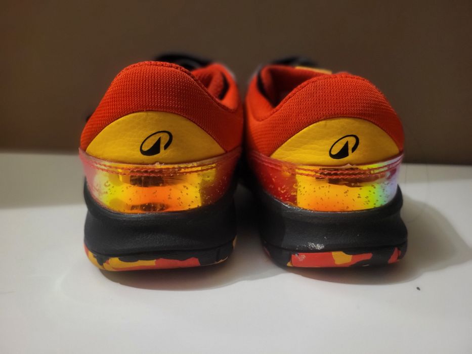 Детски маратонки номер 34