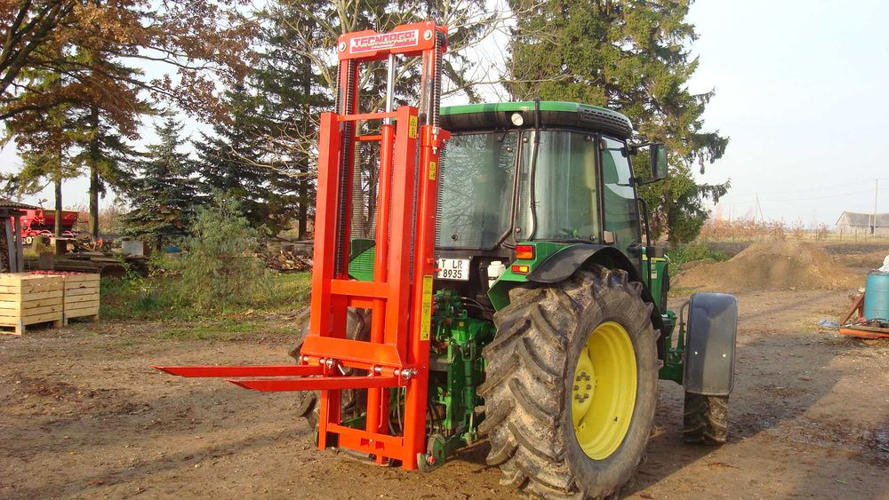 incarcator tractor paleti, o piesa