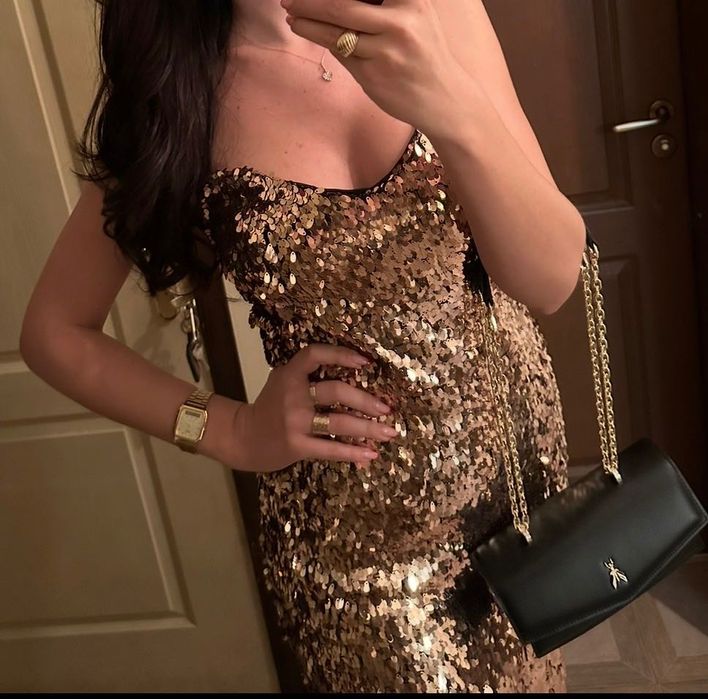 Официална рокля и сако Stradivarius пайети