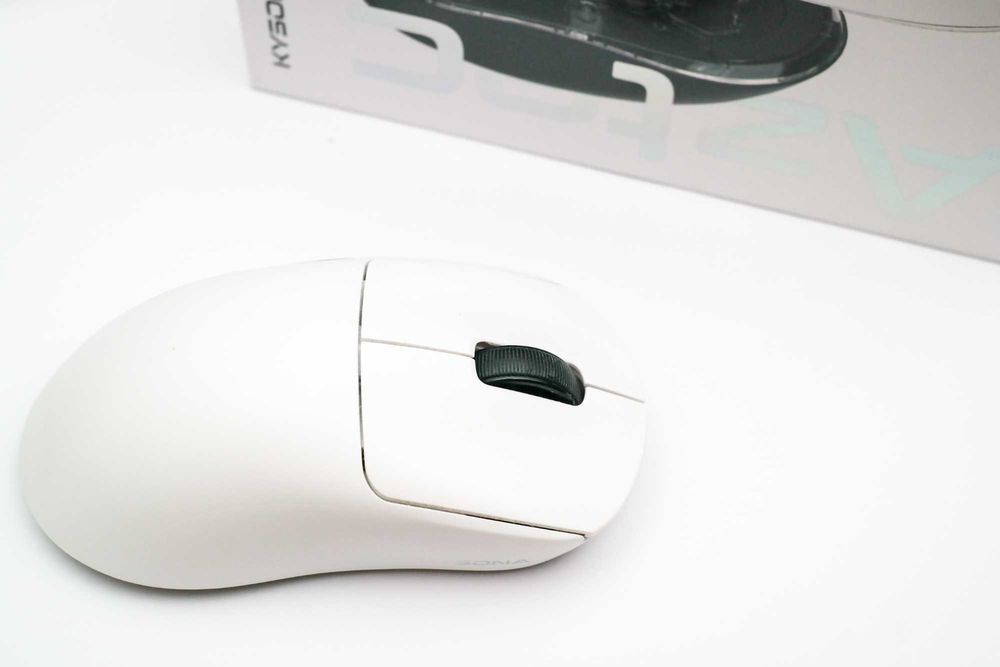 Mouse Kysona Aztec alb PAW3395 ultralight gaming 2.4GHz