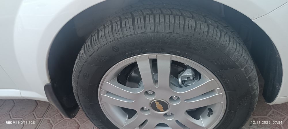 Lacetti ideal holatda