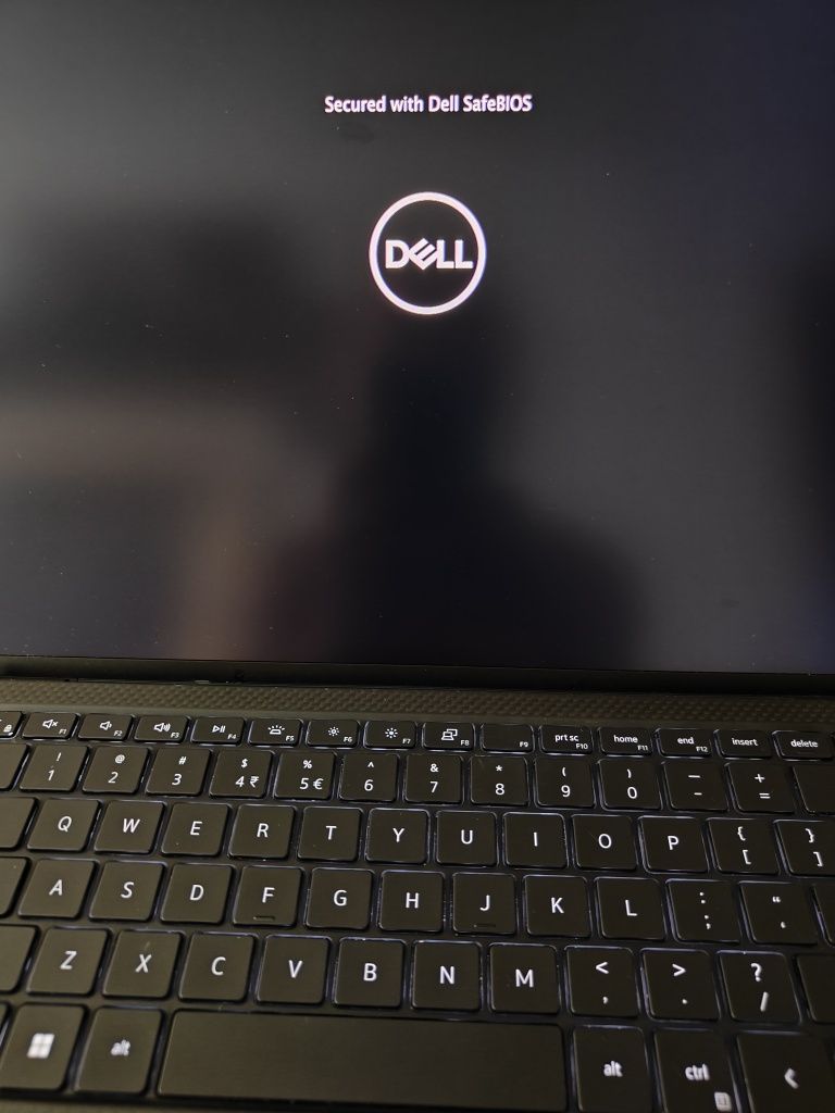 Laptop gaming • Dell XPS 9530 • i7-13700H • NVIDIA GeForce RTX 4050