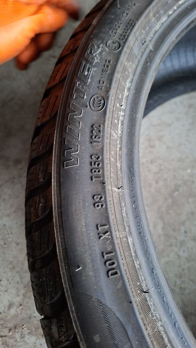 1buc 245 40 R19 Pirelli karna M+s cacuciuc anveopa ms 19