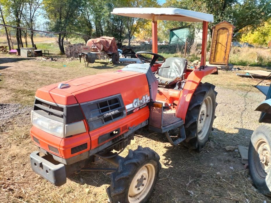 Мини Трактор колесный Kubota GL23
