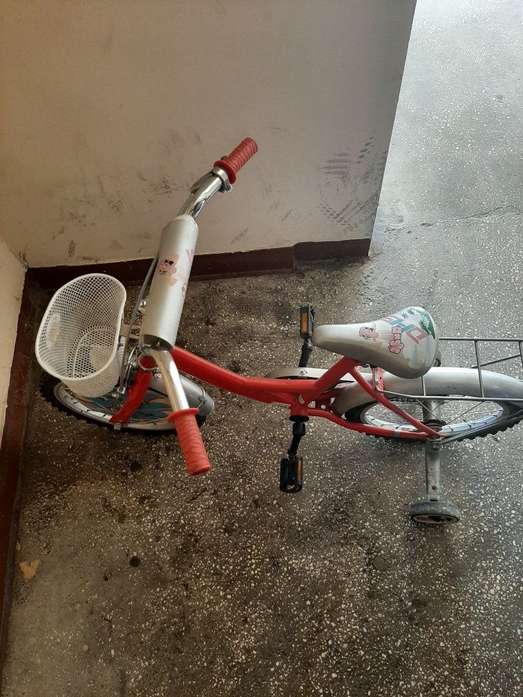 Bicicleta pentru copii