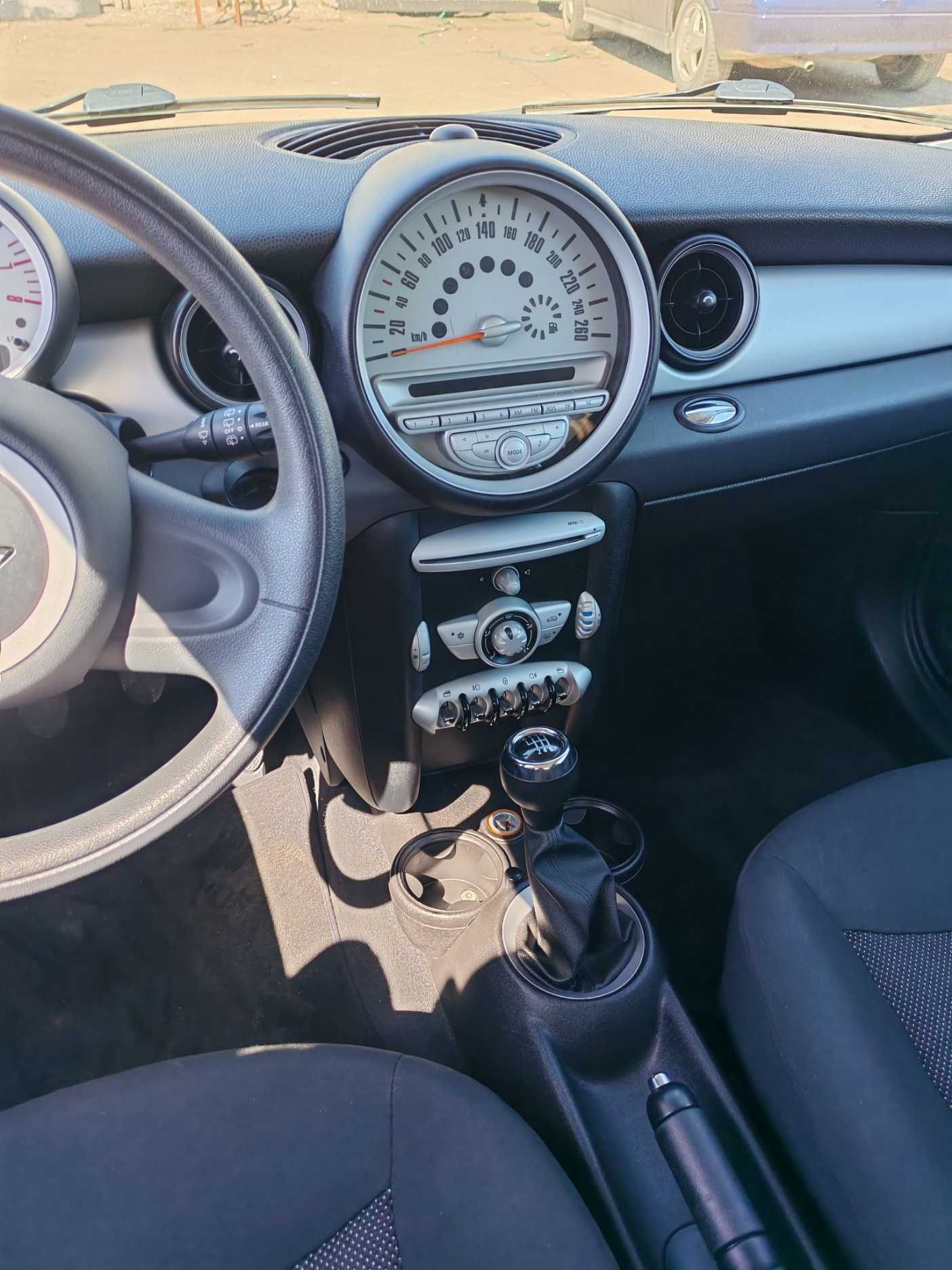 MINI R56 1.4i 2010г 184000 км