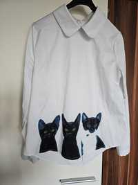 Риза с котенца в бяло